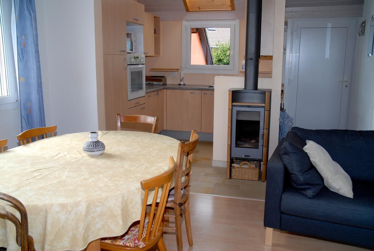 Appartment Aux Lilas Les Geneveys-sur-Coffrane Exterior photo